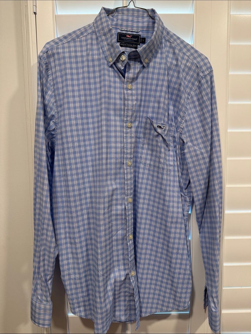 Vineyard Vines Men’s Light Blue Check Button-Down Shirt